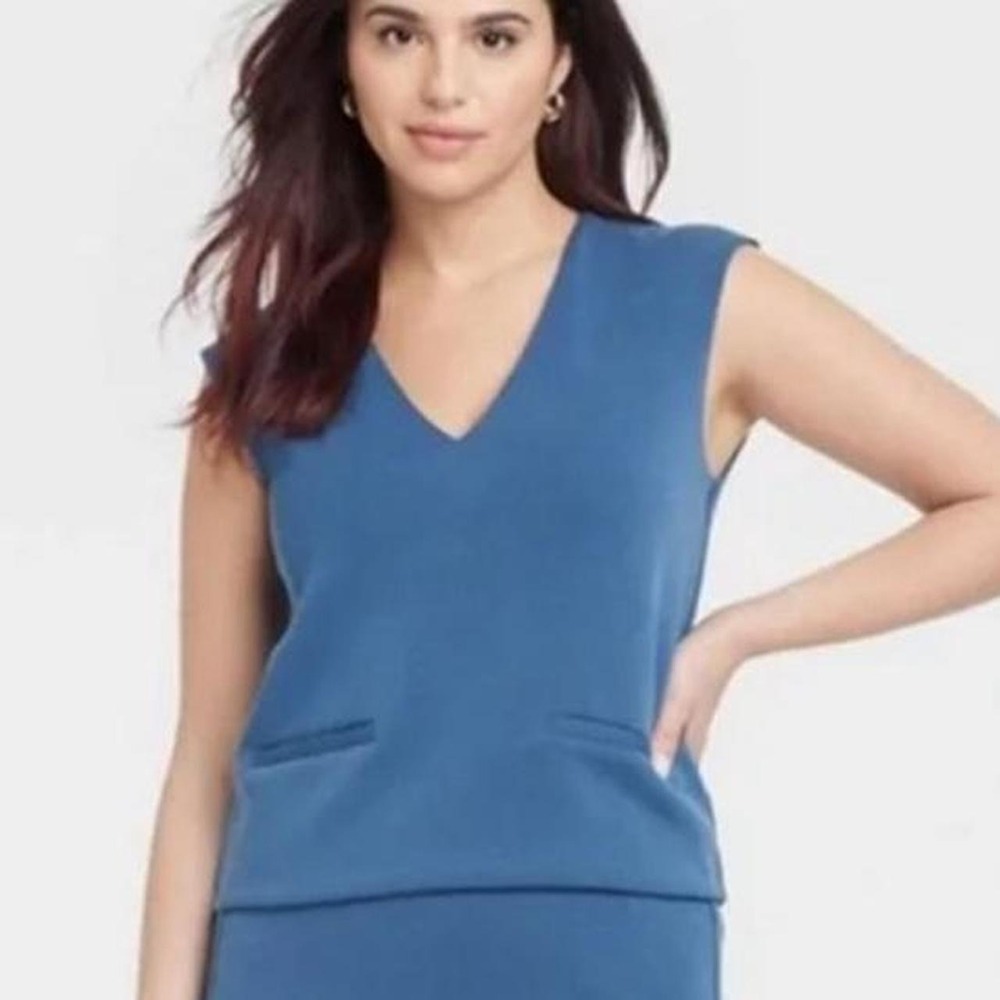 A New Day Women's Blue Buttery Soft V-neck Sleeveless Pullover Vest